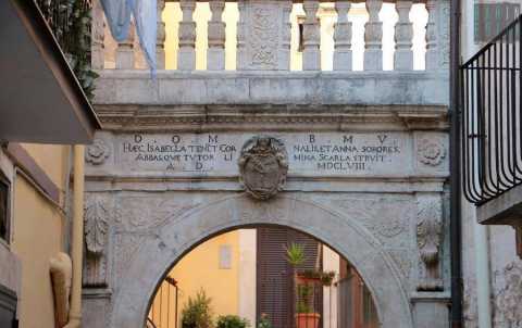 L'elegante ma sottovalutato centro storico di Modugno, trionfo dei palazzi nobiliari